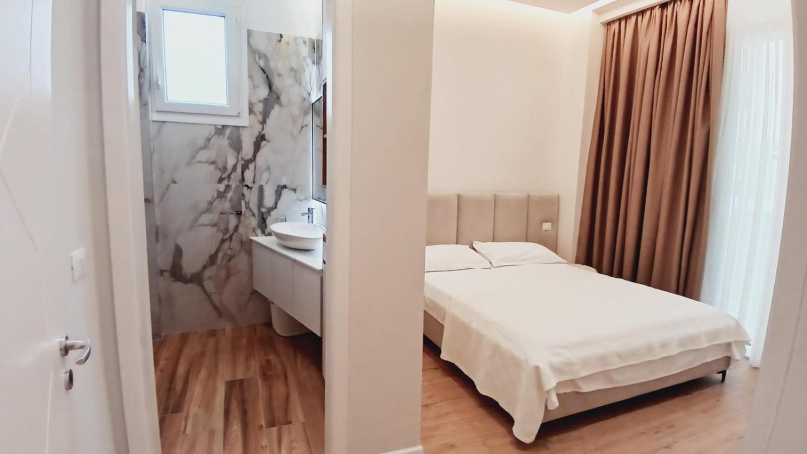 Genci's Appartement *